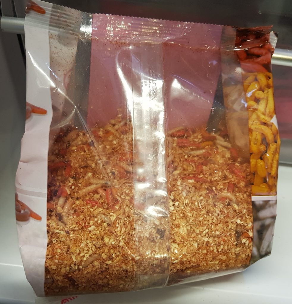 Live Bait, Dead Bait. - Paws Pet Supplies